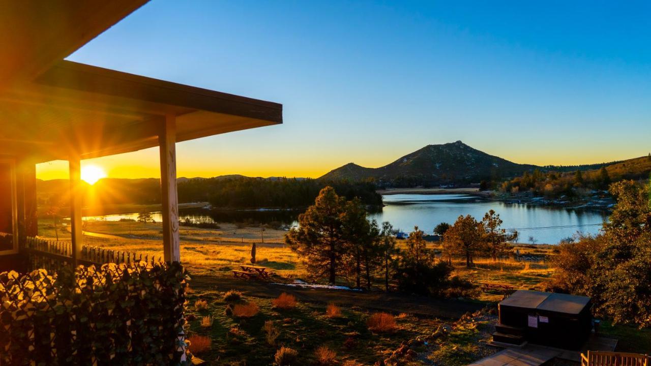 Quiet Mind Mountain Lodge, Retreat & Spa Julian Exterior photo